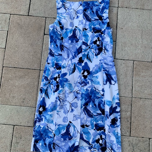 CHAPS Sheath Dress Blue Flowers Size 10 - Picture 2 of 6